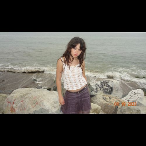 Viola Hutchinson res profile SubmitHub